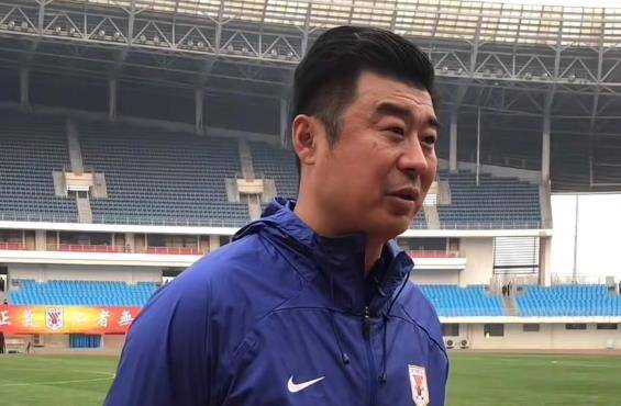 鲁能主场不敌汉军，球员状态下滑引发重视