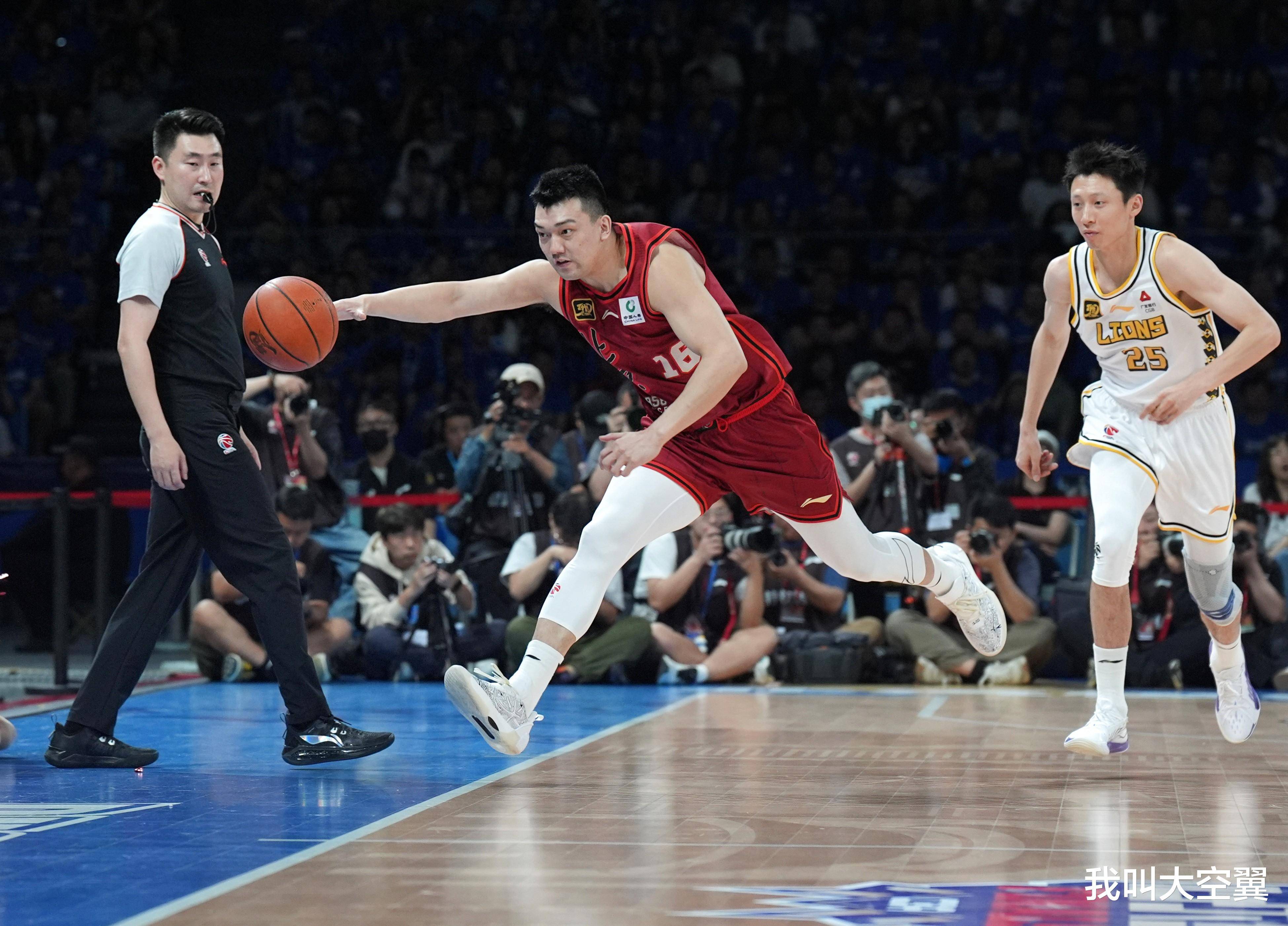 浙江队球员集中发力,喜迎关键胜局 浙江队球员集中发力,喜迎关键胜局