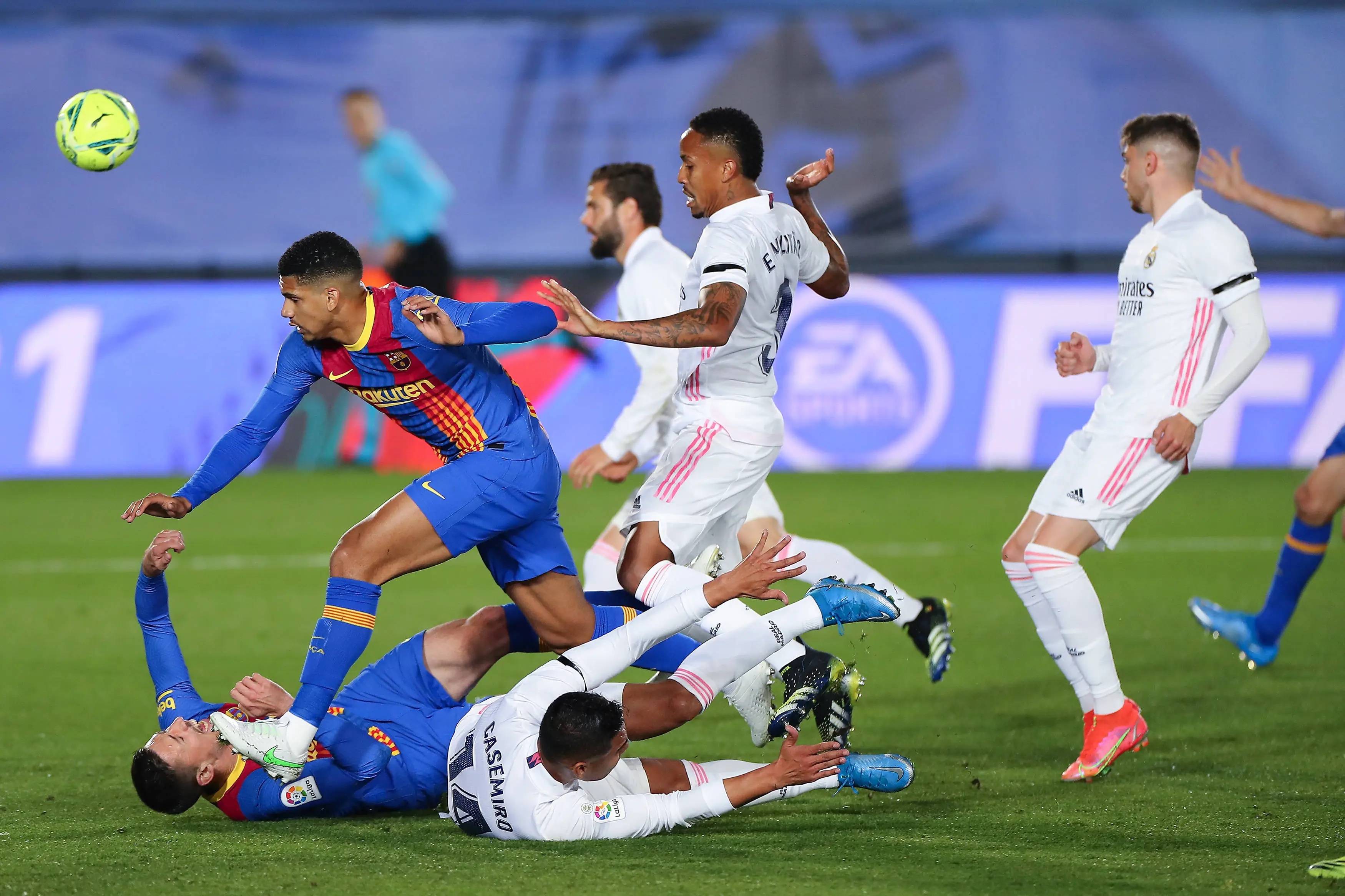 足球比赛全面升温,精彩纷呈赛事不容错过 足球比赛全面升温,精彩纷呈赛事不容错过