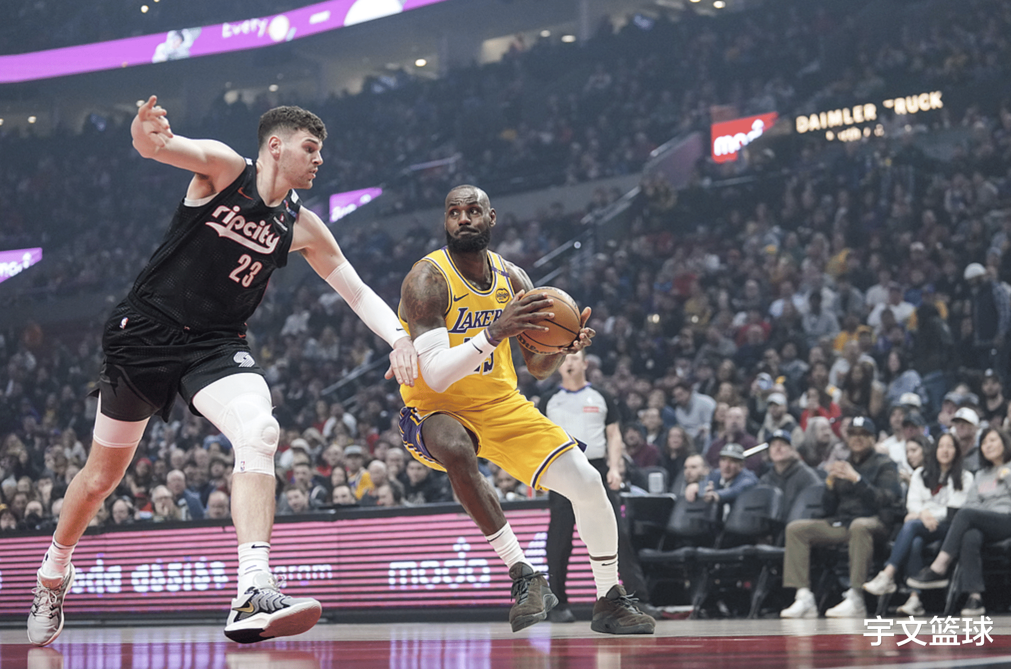 开拓者逆转篮网,险胜对手 开拓者逆转篮网,险胜对手