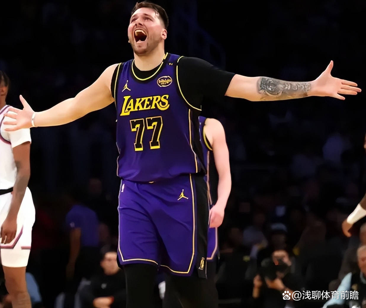 快船遭遇惨败,湖人实力碾压 快船遭遇惨败,湖人实力碾压