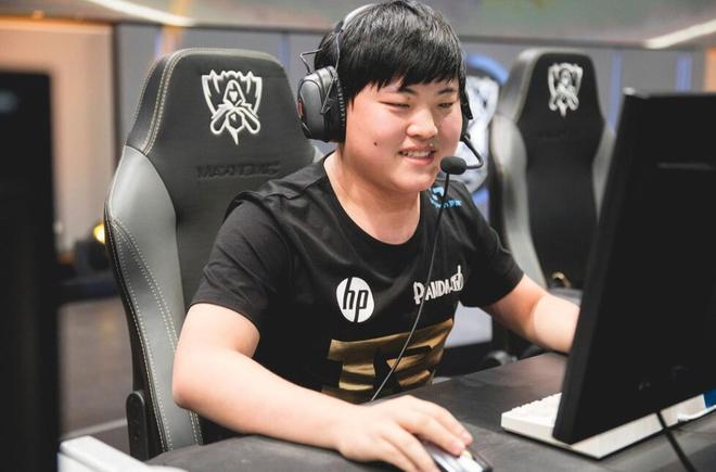 IG鏖战DK，BDD线上压制力十足焦点之战八强赛，锁定晋级资格的简单介绍