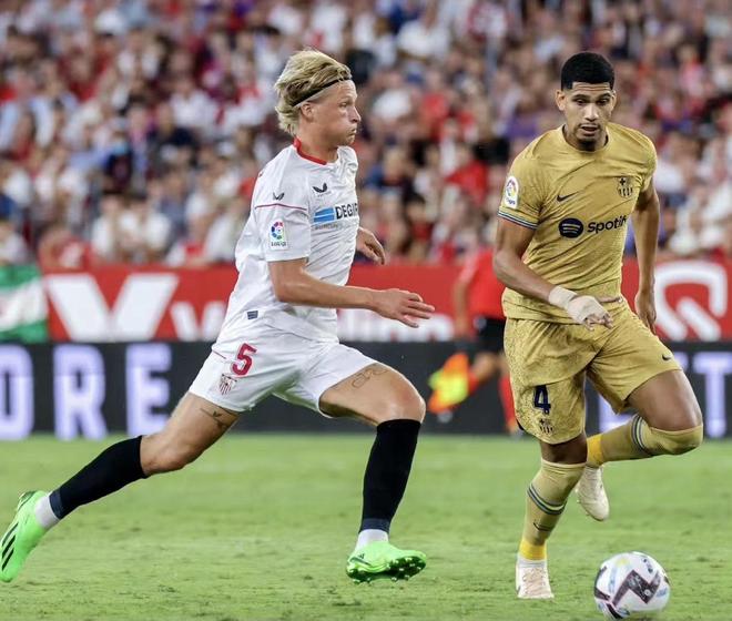 奥地利队完胜波兰队，波尔带队取胜